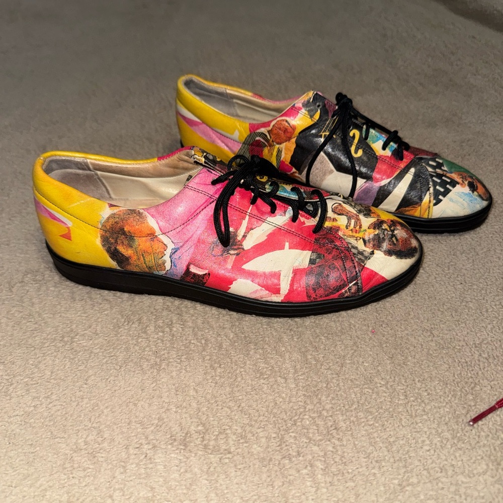 Icon Oxfords